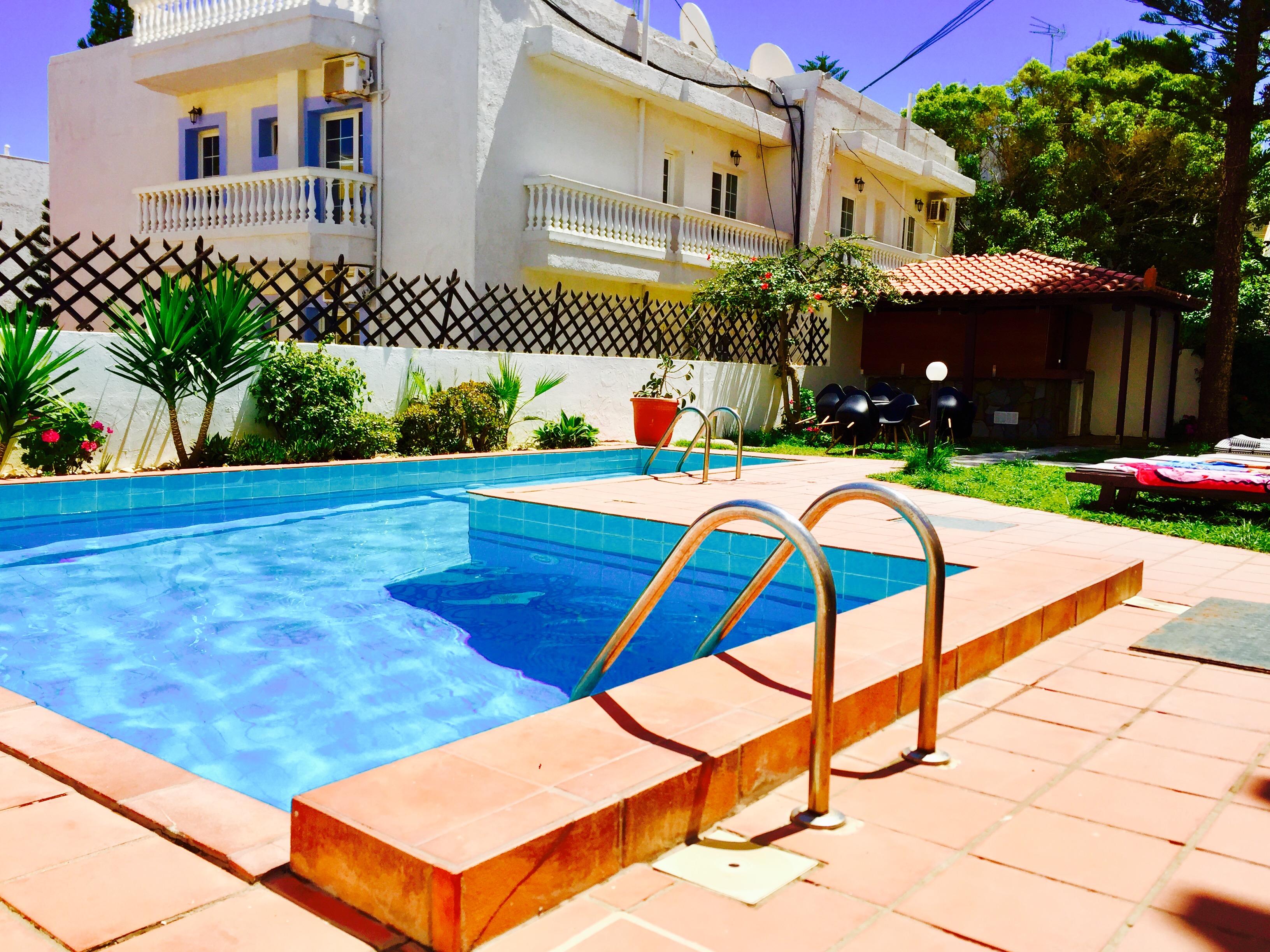 Elmi Hotel&suites Hotel