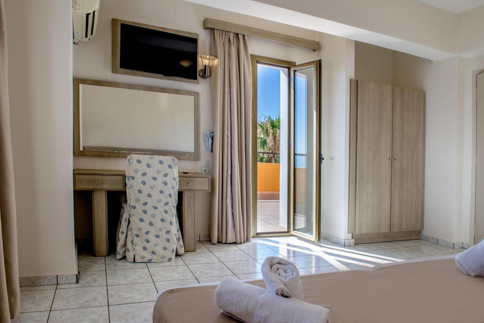 Elmi Hotel&suites 4*
